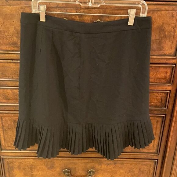 THE Limited Stretch black skirt - Picture 2 of 8